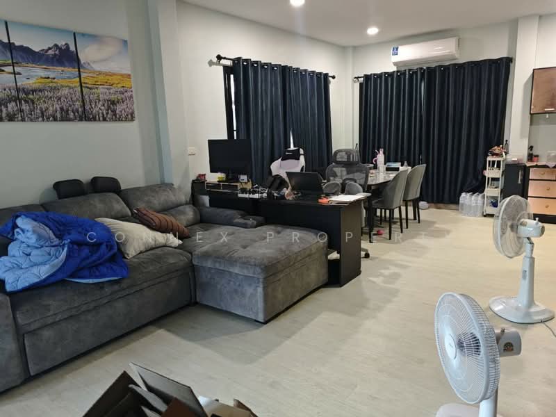 Phumchanok Phutthamonthon Sai 4-5, Samut Sakhon, พุทธมณฑลสาย 4, Om Noi, Krathum Baen, Samut Sakhon, 3 Bedrooms, 142 sqm, Single Detached House For Sale, by Connex Property, 500071306 - DDproperty.com