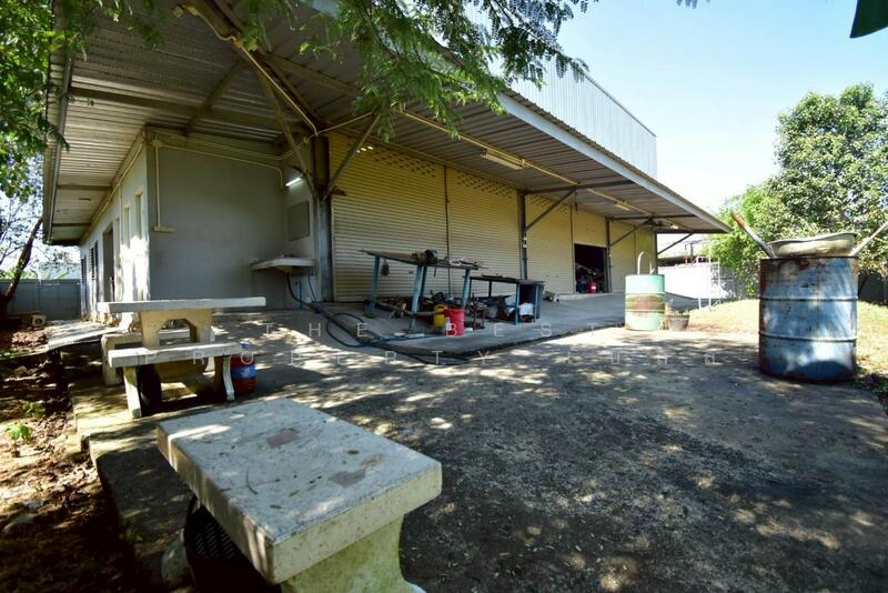 ขาย - โกดังพร้อมที่ดินลาดกระบัง กรุงเทพมหานคร, กรุงเทพ