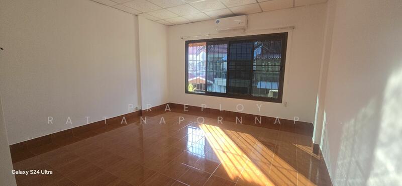 ให้เช่า - Maneeya Ville : มณียา วิลล์, กรุงเทพ