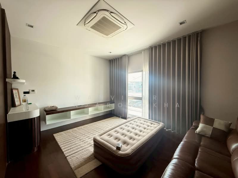 Bangkok Boulevard Signature Ladprao-Serithai, Bangkok, Soi Seri Thai 9, Seri Thai Road, Khlong Kum, Bueng Kum, Bangkok, 4 Bedrooms, 513 sqm, Single Detached House For Sale, by Wanvisar Panjarongkha, 500071413 - DDproperty.com