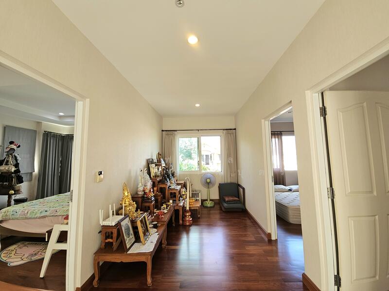 ขาย - Laddarom Watcharapol-Rattanakosin : ลัดดารมย์ วัชรพล–รัตนโกสินทร์, กรุงเทพ