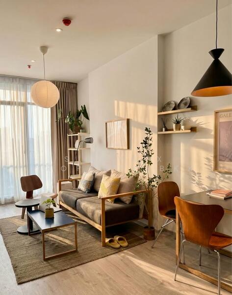 ให้เช่า - Rhythm Ekkamai Estate, กรุงเทพ