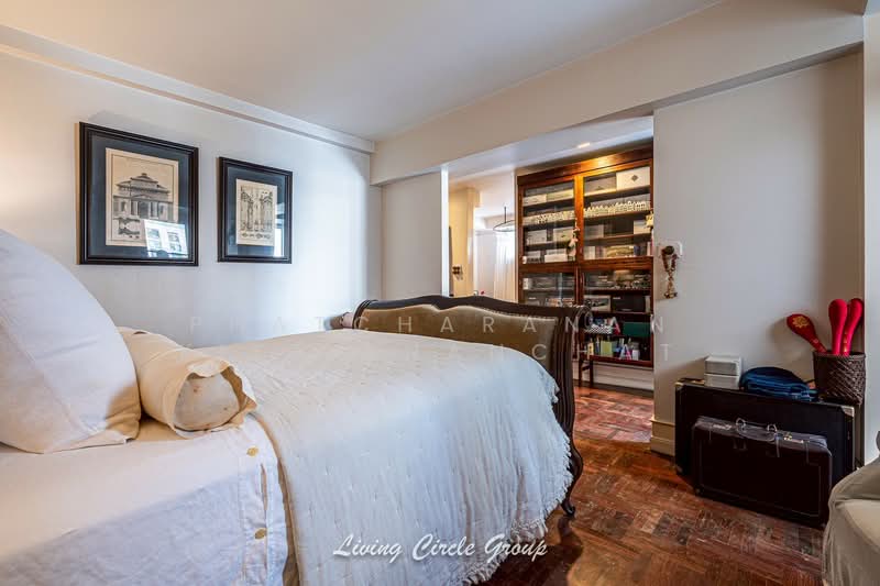 Grand Ville House 1, Bangkok, 36 Soi Sukhumvit 24, Khong Tan, Khlong Toei, Bangkok, 3 Bedrooms, 220 sqm, Condo For Sale, by Phatcharanan Kittiananchat, 500071556 - DDproperty.com