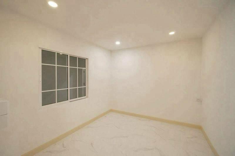 ขาย - บ้านพฤกษา 3 ซ.วัดลาดปลาดุก : Baan Pruksa 3 Soi Watlatpladuk, นนทบุรี