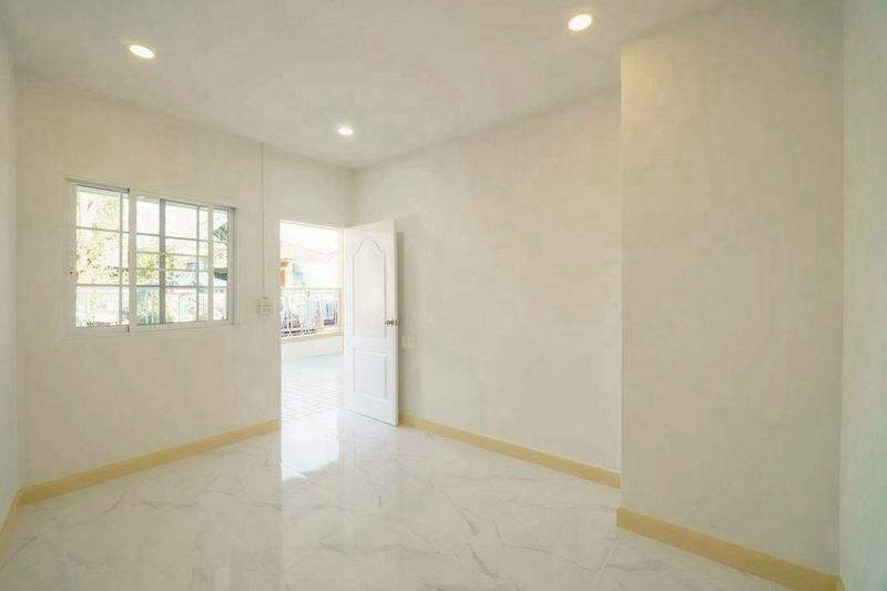 ขาย - บ้านพฤกษา 3 ซ.วัดลาดปลาดุก : Baan Pruksa 3 Soi Watlatpladuk, นนทบุรี