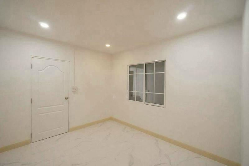 ขาย - บ้านพฤกษา 3 ซ.วัดลาดปลาดุก : Baan Pruksa 3 Soi Watlatpladuk, นนทบุรี