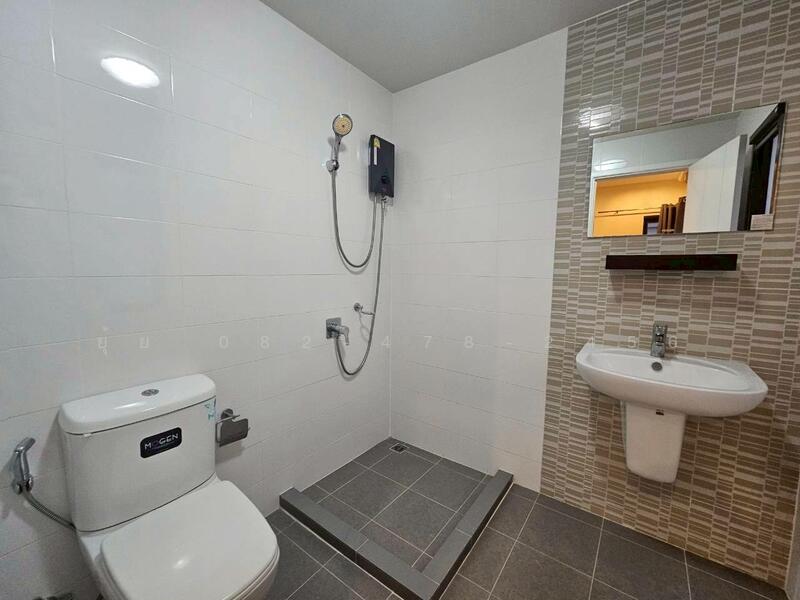 Plex Bangna, Samut Prakan, 90/239 Burapha Withi Expressway, Bang Kaeo, Bang Plee, Samut Prakan, 3 Bedrooms, 190 sqm, Townhouse For Rent, by ยุ้ย 082-478-2456, 500071597 - DDproperty.com