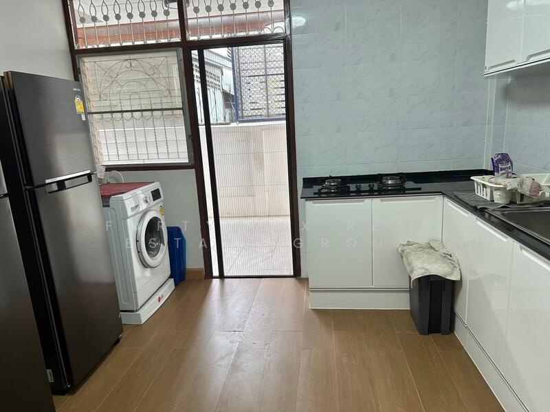 For Rent - Sukhumvit House, Bangkok