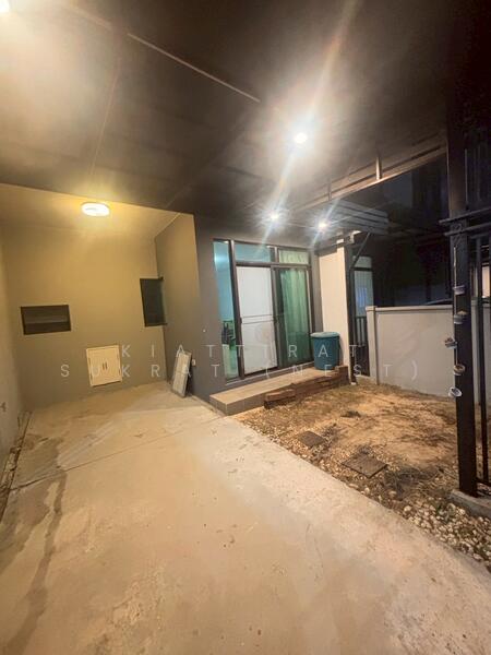 ขาย - Grande Pleno Watcharapol-Sukhaphiban 5 : แกรนด์ พลีโน่ วัชรพล-สุขาภิบาล 5, กรุงเทพ