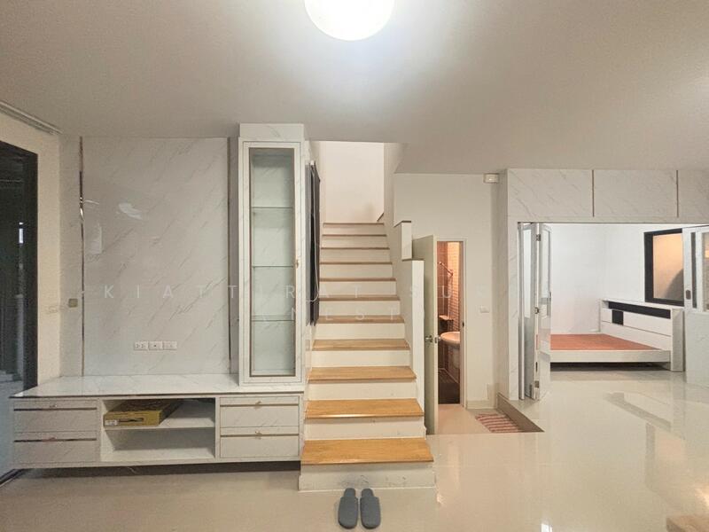 ขาย - Grande Pleno Watcharapol-Sukhaphiban 5 : แกรนด์ พลีโน่ วัชรพล-สุขาภิบาล 5, กรุงเทพ