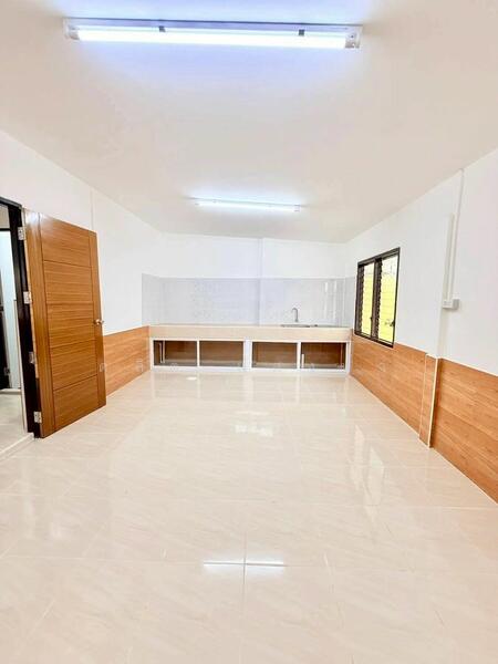 ให้เช่า - ให้เช่าบ้าน2หลังติดกัน จดทะเบียนได้ ทำเลค้าขาย ดอนหัวฬ่อ ชลบุรี, ชลบุรี