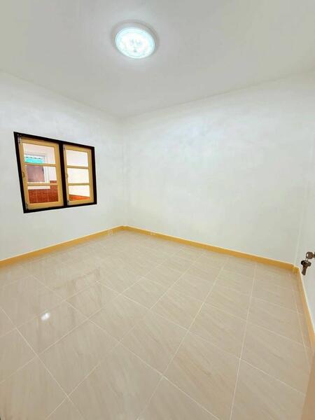 ให้เช่า - ให้เช่าบ้าน2หลังติดกัน จดทะเบียนได้ ทำเลค้าขาย ดอนหัวฬ่อ ชลบุรี, ชลบุรี