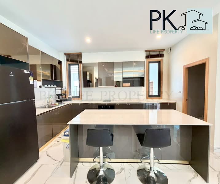 7R0979 Pool villa for rent 4 bedroom 4 bathroom 110,000/month at rawai have fully furnished, Phuket, Rawai, Muang Phuket, Phuket, 4 Bedrooms, 240 sqm, Villa For Rent, by PK LIFE Property, 500071815 - DDproperty.com