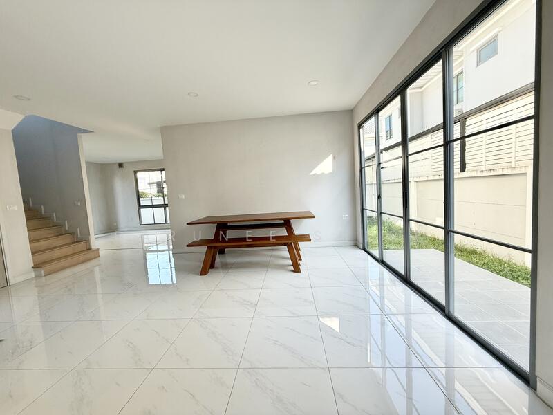 ขาย - Perfect Residence Sukhumvit 77-Suvarnabhumi : เพอร์เฟค เรสซิเดนซ์ สุขุมวิท 77-สุวรรณภูมิ, สมุทรปราการ