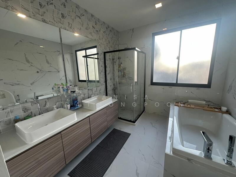 For Rent - Patio Ratchayothin, Bangkok