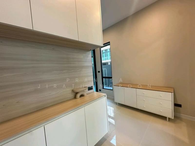 พาทิโอ รัชโยธิน (Patio Ratchayothin), กรุงเทพ, Phahonyothin 32, จันทรเกษม, จตุจักร, กรุงเทพ, 267 ตร.ม., ทาวน์เฮ้าส์ ให้เช่า, โดย Pranisa Jirathongpoon, 500071897 - DDproperty.com