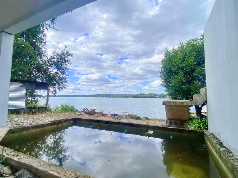 ขาย - บ้านริมน้ำ เขื่อนสิรินธร อำเภอสิรินธร จังหวัดอุบลราชธานี ใกล้ถนนสถิตย์นิมานกาล, อุบลราชธานี