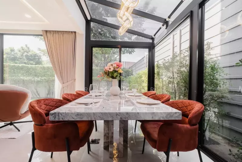 For Sale or Rent Bangkok Twin House Baan Klang Muang The Edition Prawet BRE26292, Bangkok, Prawet, Prawet, Bangkok, 4 Bedrooms, 240 sqm, Single Detached House For Sale, by Hero Realtor Co., Ltd., 500072134 - DDproperty.com