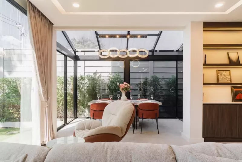 For Sale or Rent Bangkok Twin House Baan Klang Muang The Edition Prawet BRE26292, Bangkok, Prawet, Prawet, Bangkok, 4 Bedrooms, 240 sqm, Single Detached House For Sale, by Hero Realtor Co., Ltd., 500072134 - DDproperty.com