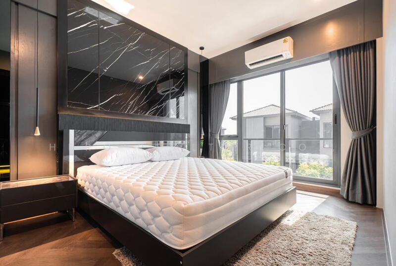 For Sale or Rent Bangkok Twin House Baan Klang Muang The Edition Prawet BRE26292, Bangkok, Prawet, Prawet, Bangkok, 4 Bedrooms, 240 sqm, Single Detached House For Sale, by Hero Realtor Co., Ltd., 500072134 - DDproperty.com