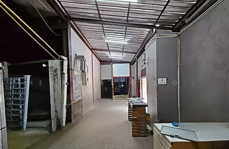 For Rent - For Rent Bangkok Warehouse Lat phrao Chatuchak BTS Ha Yaek Lat Phrao MRT Lat Phrao BRE26291, Bangkok