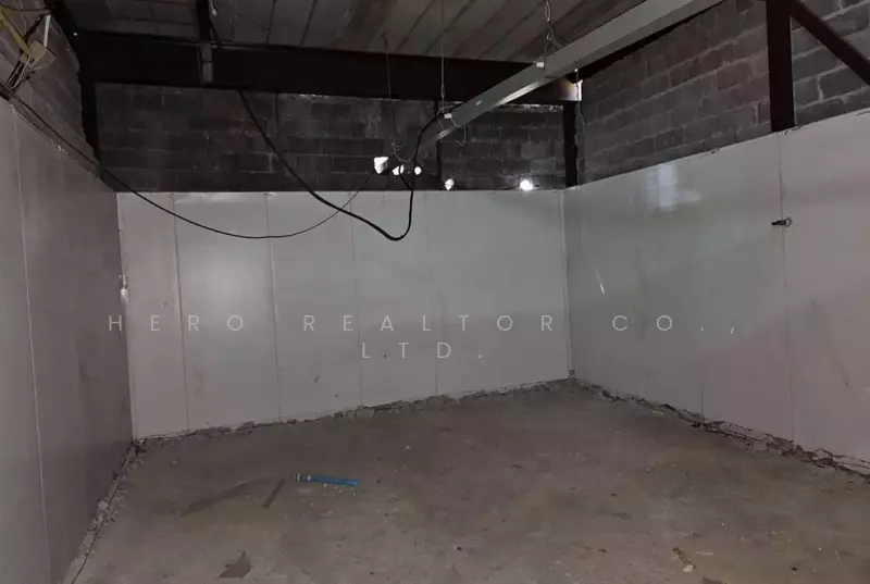 For Rent - For Rent Bangkok Warehouse Lat phrao Chatuchak BTS Ha Yaek Lat Phrao MRT Lat Phrao BRE26291, Bangkok