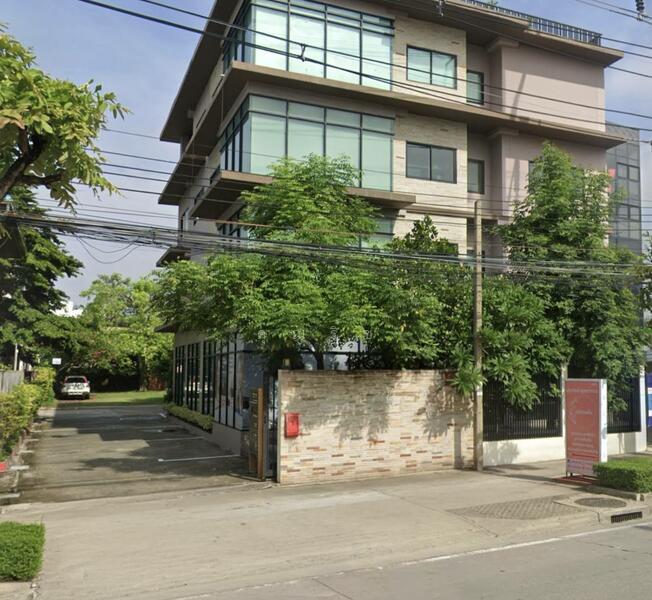 For Rent - ปล่อยเช่าพื้นที่บนตึก 443.4 ตร.ม ติดหัวปลาช่องนนทรี ใกล้ BRT นราราม 3, Bangkok