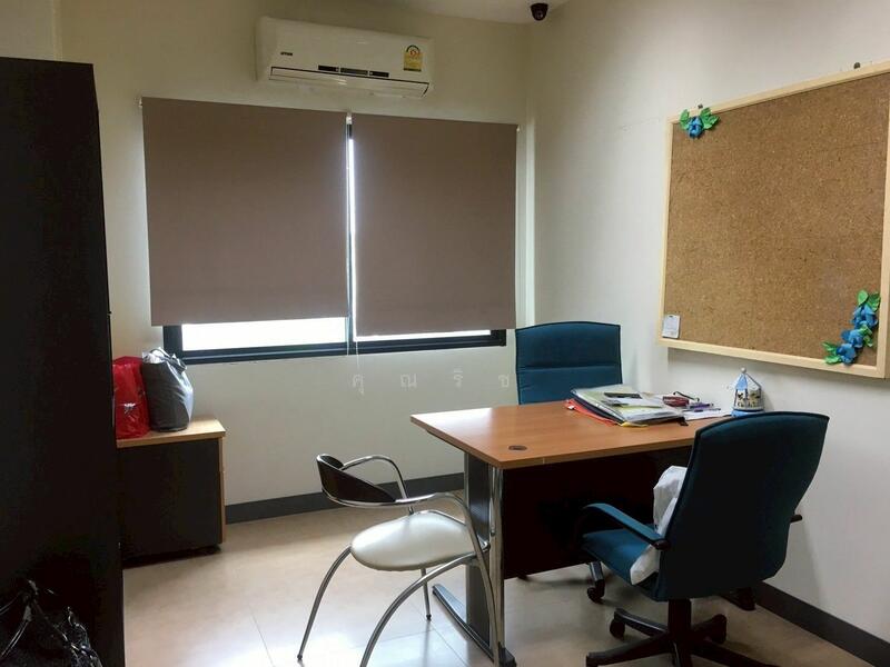 For Rent - ปล่อยเช่าพื้นที่บนตึก 443.4 ตร.ม ติดหัวปลาช่องนนทรี ใกล้ BRT นราราม 3, Bangkok