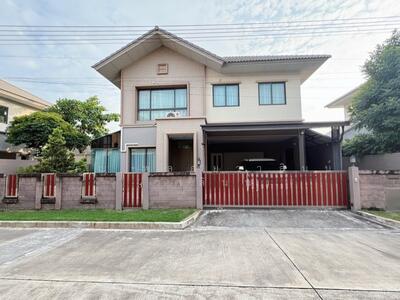 ขาย - Laddarom Tiwanon : ลัดดารมย์ ติวานนท์, ปทุมธานี