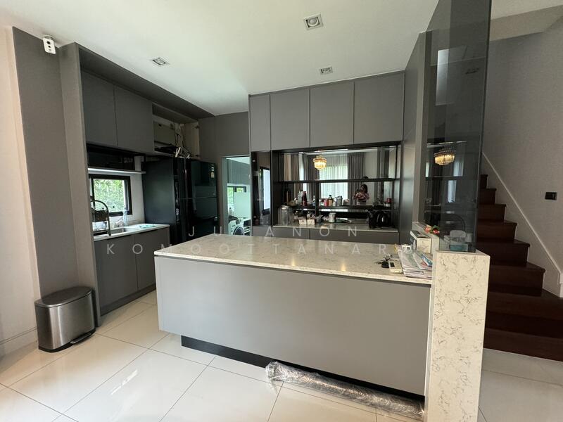 Nantawan Pinklao-Ratchapruek, Bangkok, Ratchaphruek Road, Taling Chan, Taling Chan, Bangkok, 4 Bedrooms, 564 sqm, Single Detached House For Sale, by Jutanon Komoottanaruk, 500072266 - DDproperty.com