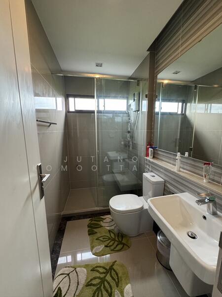 Nantawan Pinklao-Ratchapruek, Bangkok, Ratchaphruek Road, Taling Chan, Taling Chan, Bangkok, 4 Bedrooms, 564 sqm, Single Detached House For Sale, by Jutanon Komoottanaruk, 500072266 - DDproperty.com