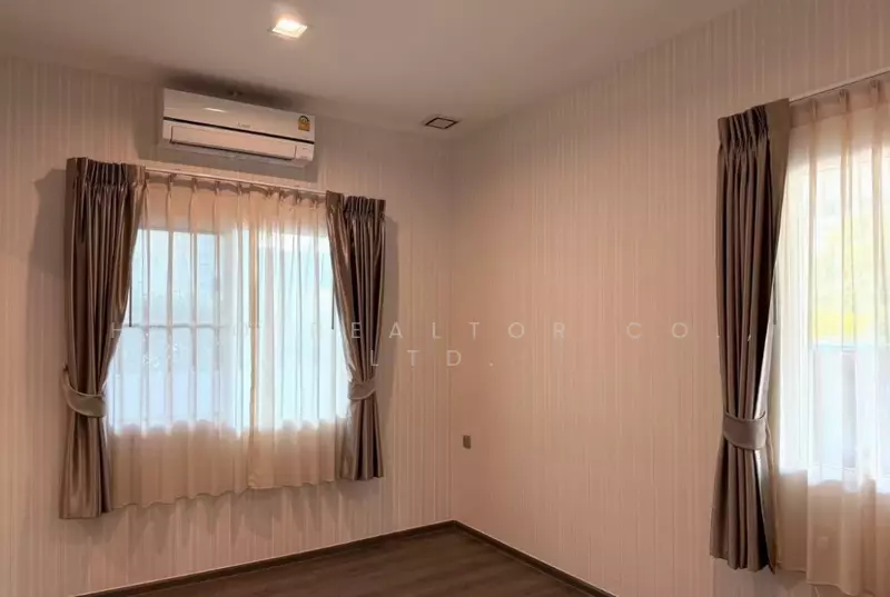 For Rent Bangkok House Manthana Onnut-Wongwaen 5 Prawet BRE26306, Bangkok, Prawet, Prawet, Bangkok, 4 Bedrooms, 185 sqm, Single Detached House For Rent, by Hero Realtor Co., Ltd., 500072336 - DDproperty.com