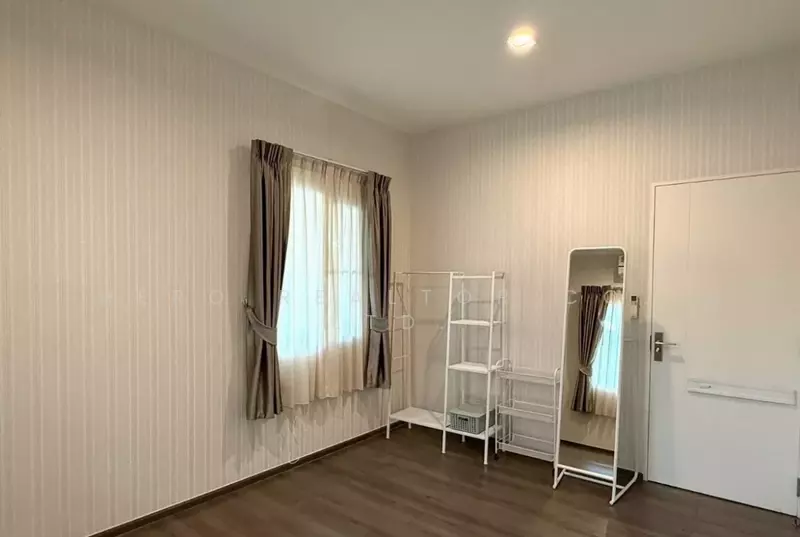 For Rent Bangkok House Manthana Onnut-Wongwaen 5 Prawet BRE26306, Bangkok, Prawet, Prawet, Bangkok, 4 Bedrooms, 185 sqm, Single Detached House For Rent, by Hero Realtor Co., Ltd., 500072336 - DDproperty.com