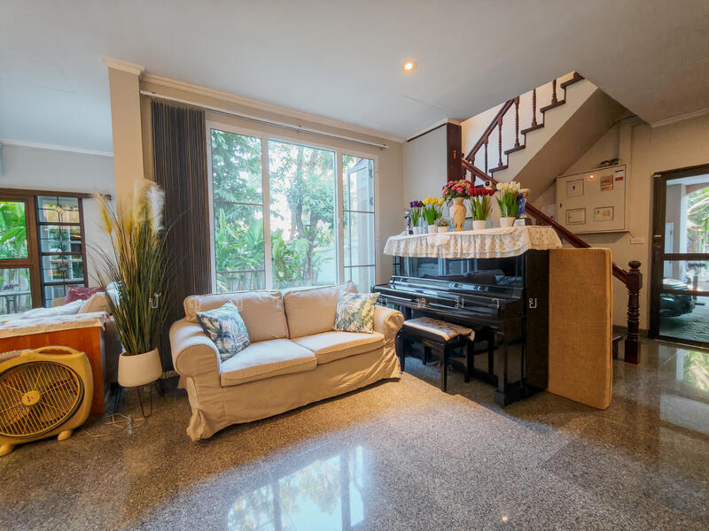 For Sale - Baan Phakamas, Bangkok