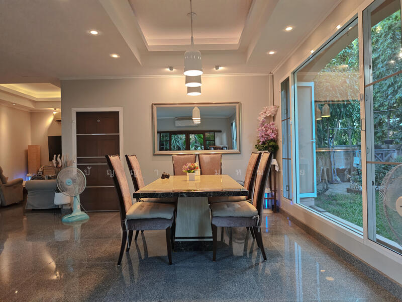 For Sale - Baan Phakamas, Bangkok