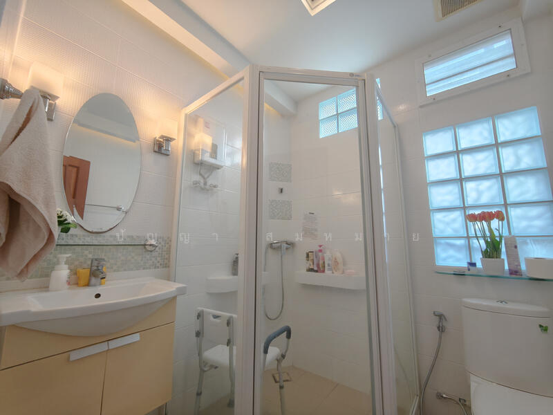 For Sale - Baan Phakamas, Bangkok