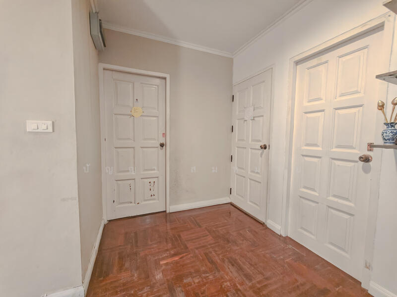 For Sale - Baan Phakamas, Bangkok