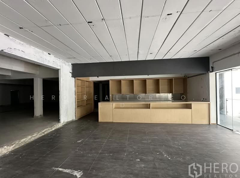 For Rent Bangkok Retail Space Sukhumvit Watthana BTS Thong Lo BRE26320, Bangkok, Khlong Tan Nua, Watthana, Bangkok, , 220 sqm, Retail Space For Rent, by Hero Realtor Co., Ltd., 500072451 - DDproperty.com