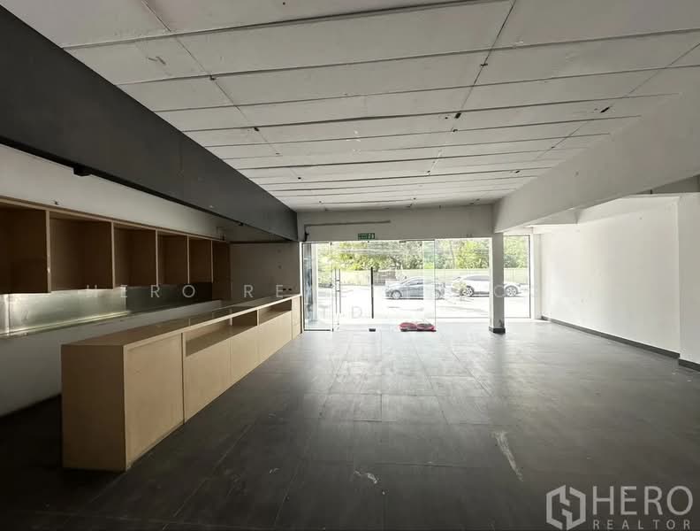 For Rent Bangkok Retail Space Sukhumvit Watthana BTS Thong Lo BRE26320, Bangkok, Khlong Tan Nua, Watthana, Bangkok, , 220 sqm, Retail Space For Rent, by Hero Realtor Co., Ltd., 500072451 - DDproperty.com