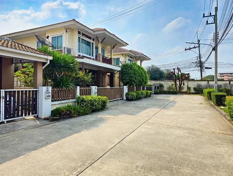 มณีรินทร์ เพลส ชลบุรี (Maneerint Place), Chon Buri (Pattaya), Huai Kapi, Muang Chon Buri, Chon Buri (Pattaya), 4 Bedrooms, 150 sqm, Townhouse For Sale, by The Best Property ปู, 500072519 - DDproperty.com