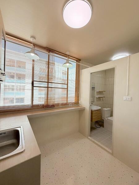 For Sale - O Ngoen Community Housing, Bangkok