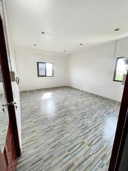 For Sale - For Sale Pathum Thani Warehouse Rangsit-Nakhon Nayok Thanyaburi BRE26364, Pathum Thani