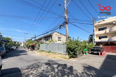 ขาย - ขายที่ดิน 137ตรว.ถมแล้ว ซ.นาคนิวาส 42 ลาดพร้าว 71, กรุงเทพ