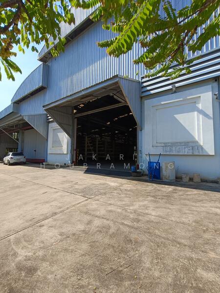 For Rent - ให้เช่าโกดัง รังสิต คลองหลวง คลอง6 ปทุมธานี พื้นที่ 1,400 ตรม พร้อม เครน 4 ตัว, Pathum Thani
