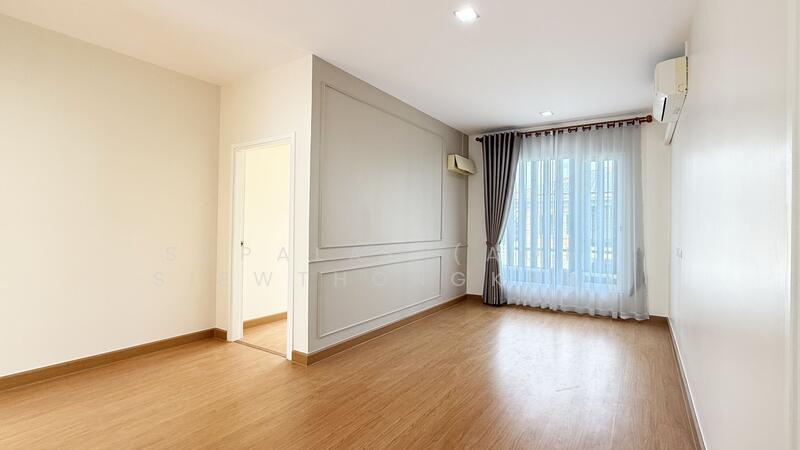 For Sale - Golden Town Onnut-Pattanakarn, Bangkok