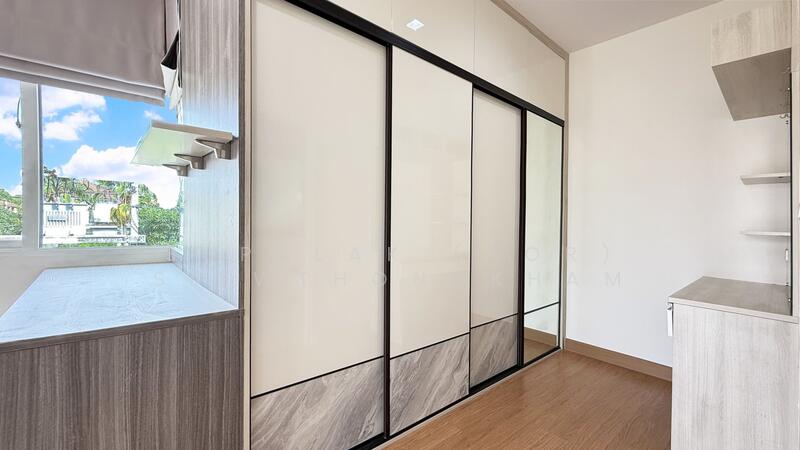 For Sale - Golden Town Onnut-Pattanakarn, Bangkok