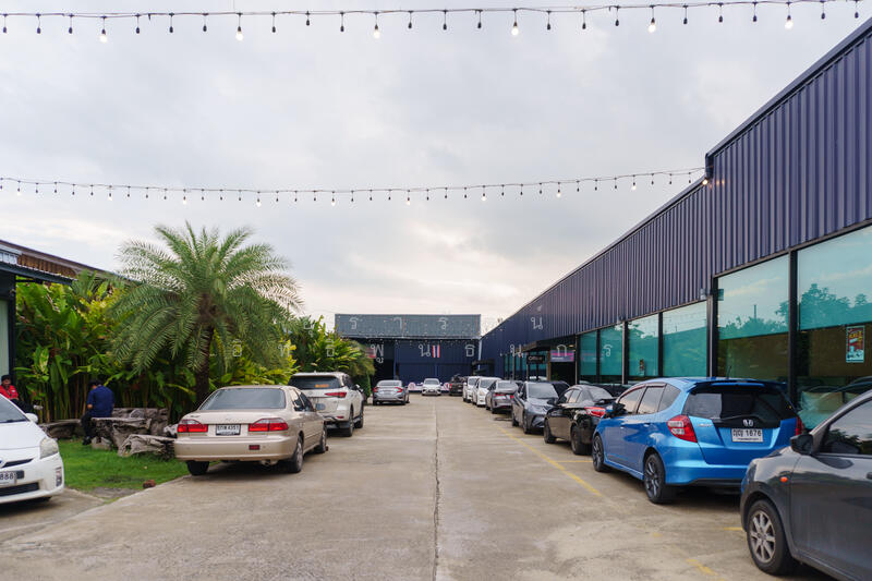 For Rent - The lease takeover price for the entire area, Bang Yai, Nontaburi is 30 million THB,negotiable, Nonthaburi