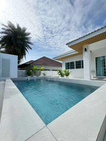 12R0540 Pool villa for rent 3 bedroom 2 bathroom 55,000/month at thalang have fully furnished, Phuket, Thep Krasattri, Thalang, Phuket, 3 Bedrooms, 200 sqm, Villa For Rent, by PK LIFE Property, 500072783 - DDproperty.com