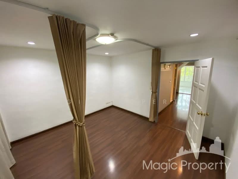 ให้เช่าอาคารพาณิชย์ ใกล้ BTS เอกมัย, กรุงเทพ, คลองตันเหนือ, วัฒนา, กรุงเทพ, 280 ตร.ม., ตึกแถว-อาคารพาณิชย์ ให้เช่า, โดย Magic Property, 500072800 - DDproperty.com