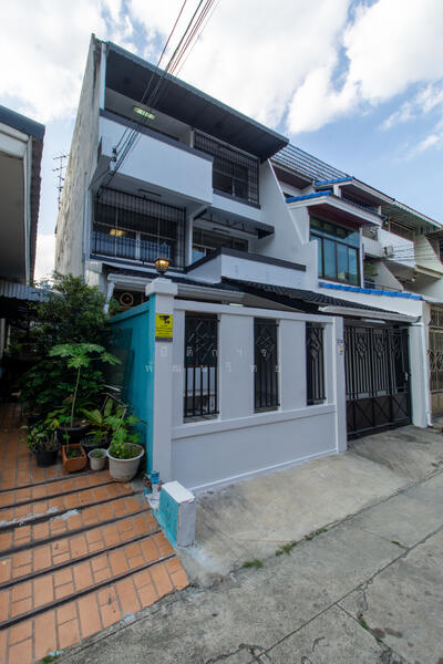 For Sale - Sri Bumpen, Bangkok